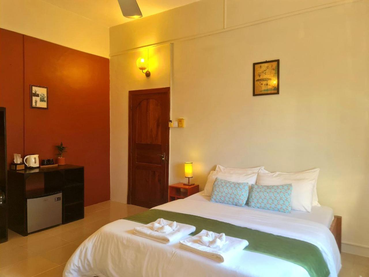 Cambodhi - Vegan Villa Kampot Exteriör bild