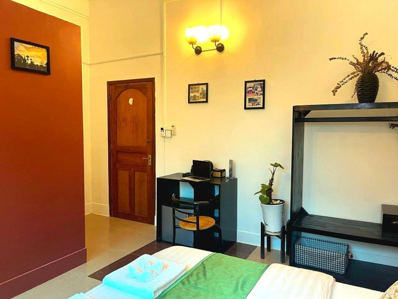 Cambodhi - Vegan Villa Kampot Exteriör bild